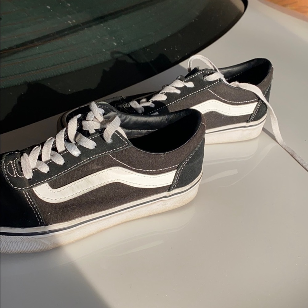 Vans - black with white